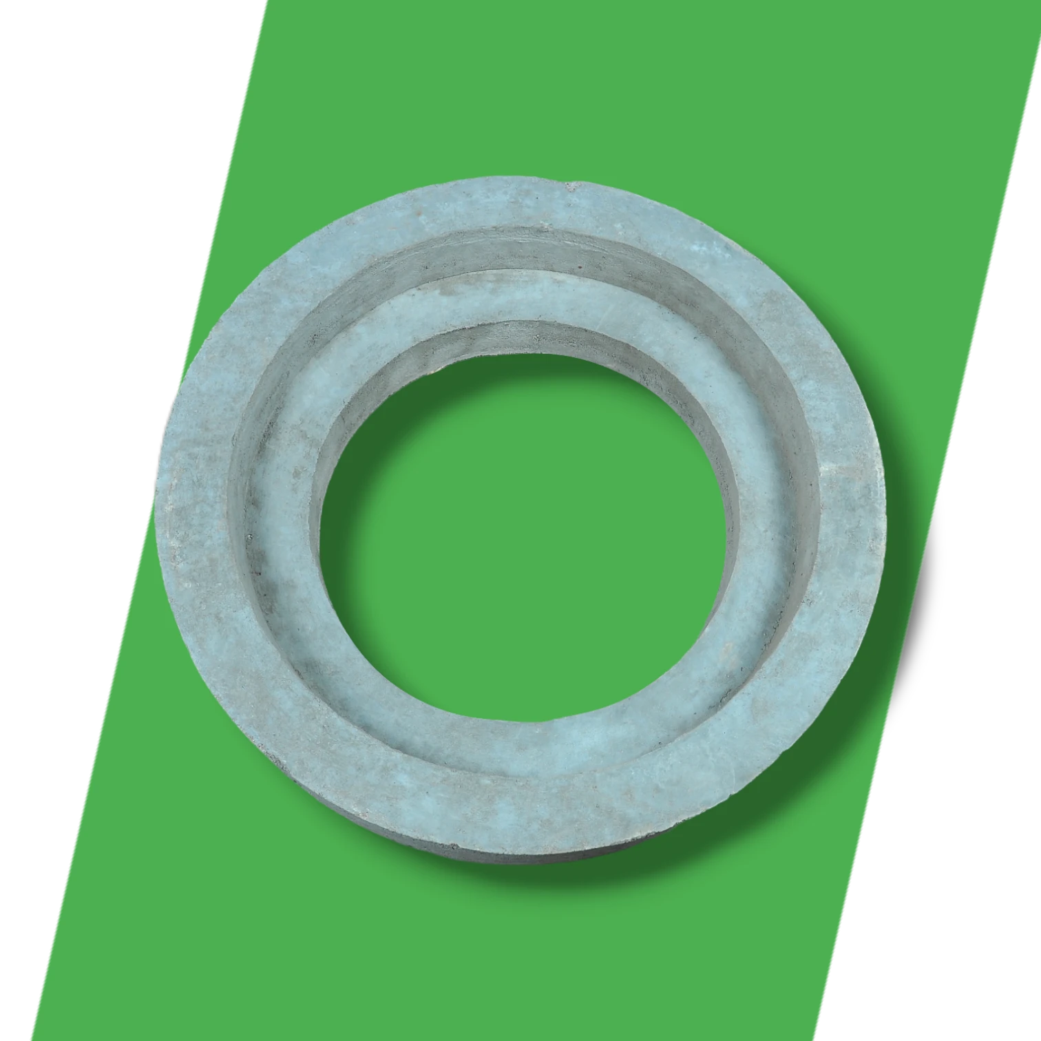 Heavy duty RCC manhole cover